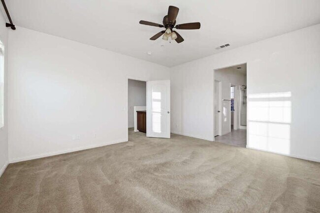 Building Photo - 1482 Franceschi Dr