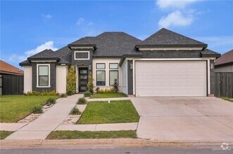 Building Photo - 4610 Vikings Dr