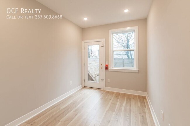 Building Photo - 1020 S 53rd St
