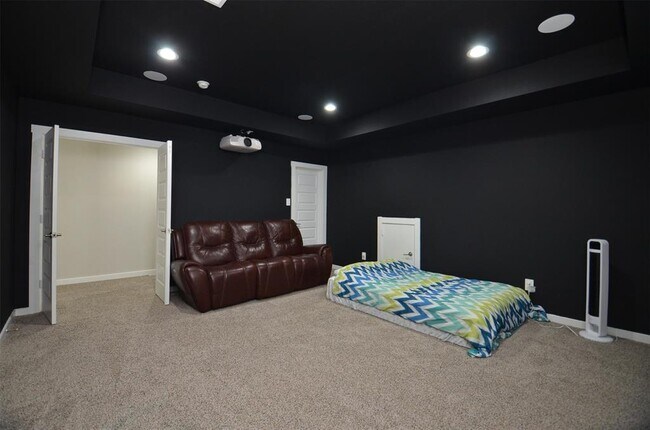 Building Photo - 28615 Halle Ray Dr