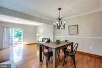 Building Photo - 8822 Birchwood Way