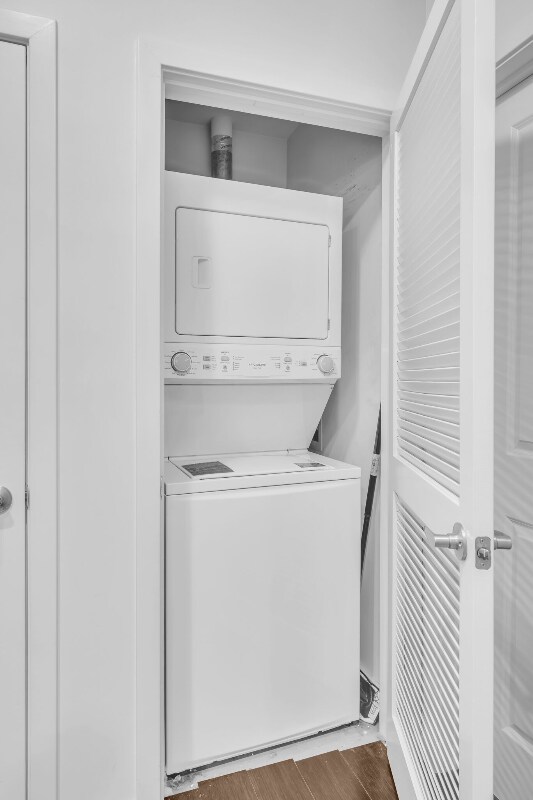 Building Photo - 301 Demonbreun St