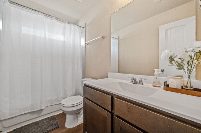 Building Photo - 4266 McGregor Blf Ln