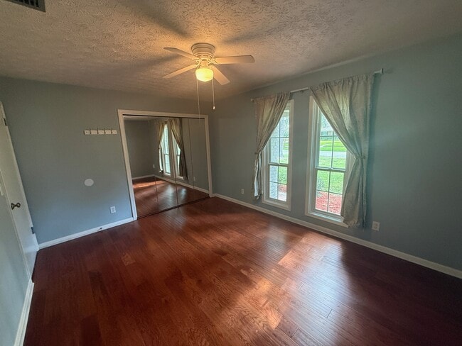 Building Photo - 2374 Stafford Dr