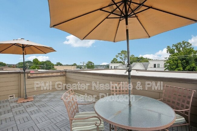 Building Photo - 520 Southgate Ave