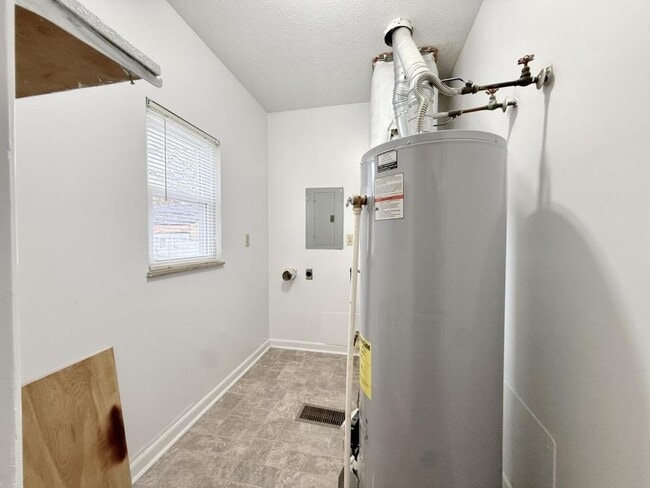 Building Photo - 2609 Bartlett St