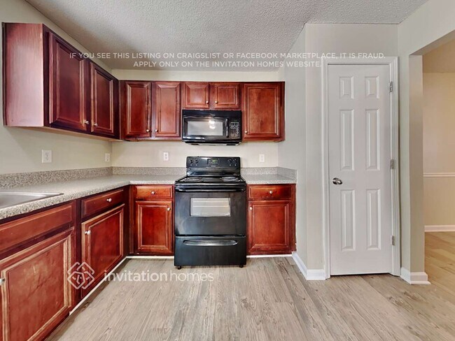 Building Photo - 4760 Heather Mill Trace