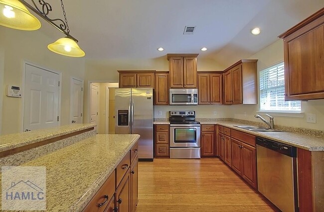 Building Photo - 209 Augusta Way