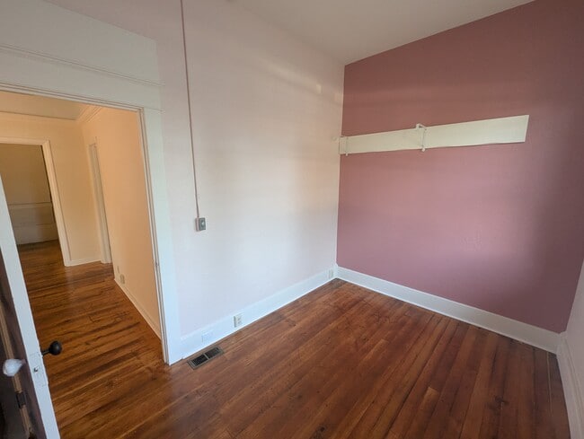 Building Photo - 624 NW 11th St