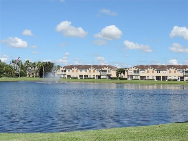 Building Photo - 3658 Parkridge Cir