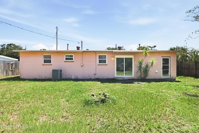 Building Photo - 33 San Pablo Cir N