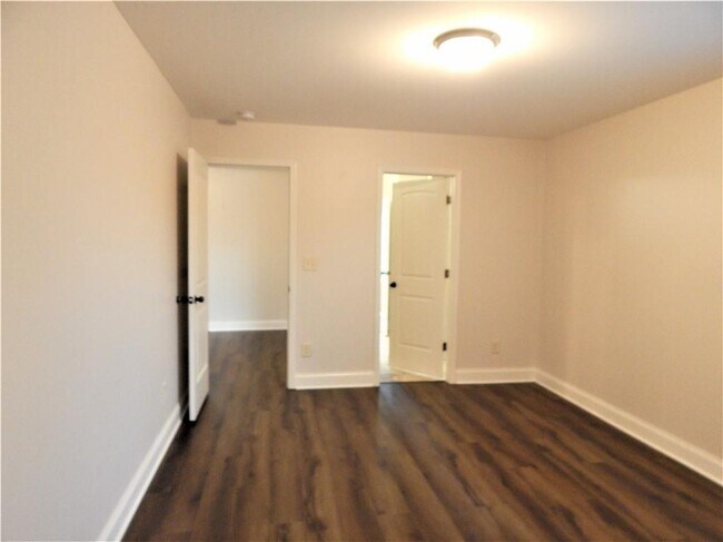 Building Photo - 2441 Melton Common Dr