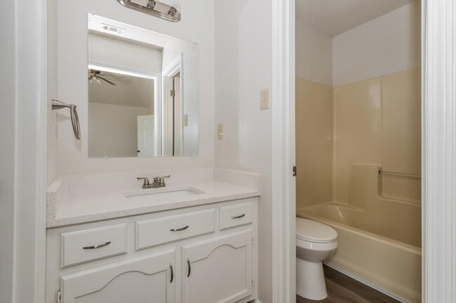 Building Photo - 4680 Tumblebrook Cove