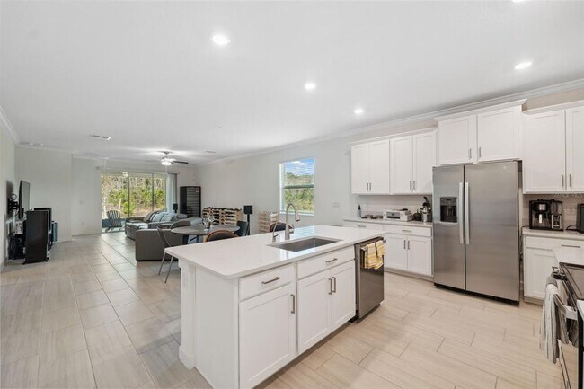 Building Photo - 16787 Shell Bay Dr