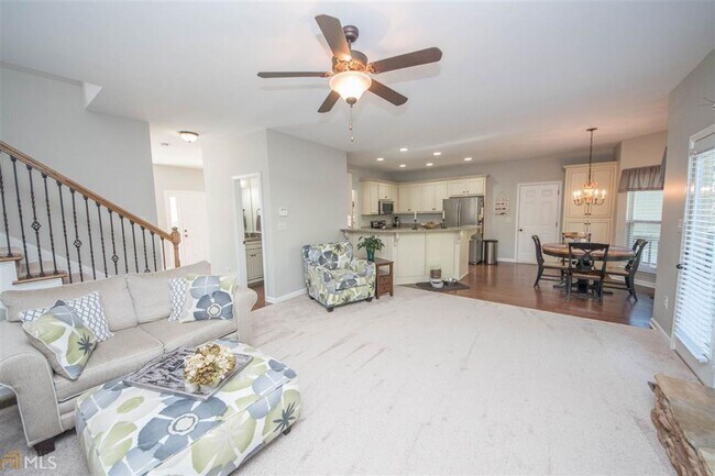 Building Photo - Hurry and show this 5 bedroom, 3 full bath home on a finished basement!!! Move in ready in desira...