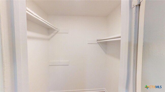 Building Photo - 4118 Ermine Trail