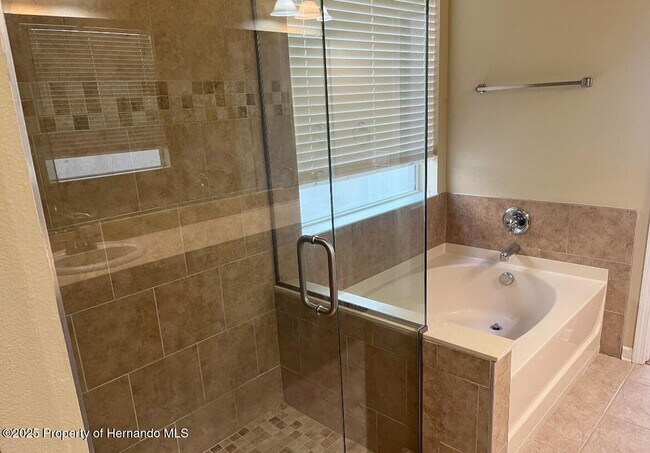 Building Photo - 1079 Purple Flower Ct