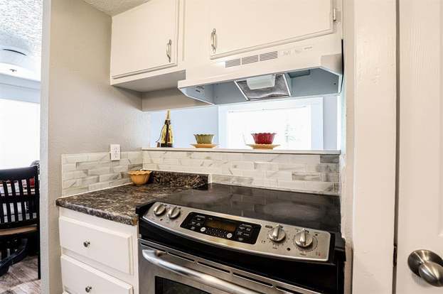 Building Photo - 27327 Peach Creek Dr