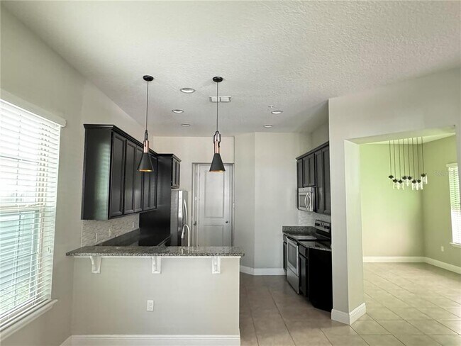 Building Photo - 9434 Trinana Cir