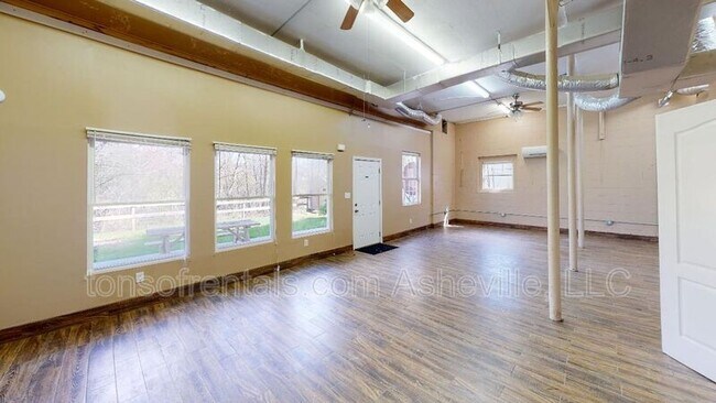 Building Photo - 50 Ledbetter Rd