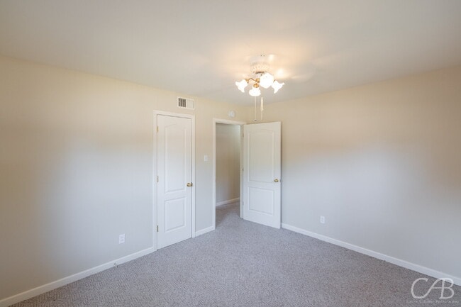 Building Photo - For  Lease