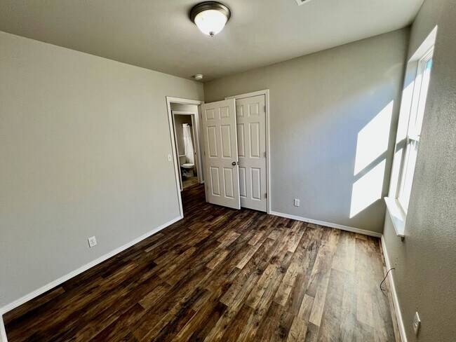 Building Photo - Well-maintained 3-bedroom, 2-bath single-story home built in 2016.