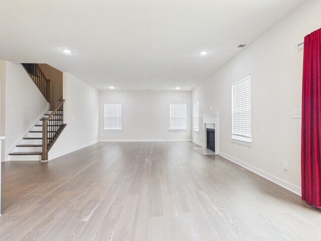 Building Photo - 730 Autumn Sage Dr