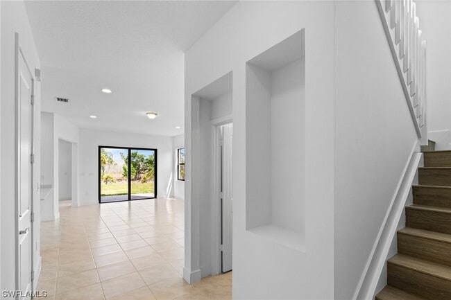 Building Photo - 5693 Cassidy Ln
