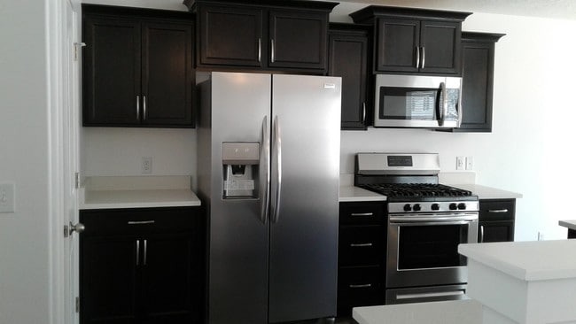 Building Photo - 444 S Fox Chase Ln