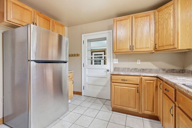 Building Photo - Charming home in Swannanoa, NC