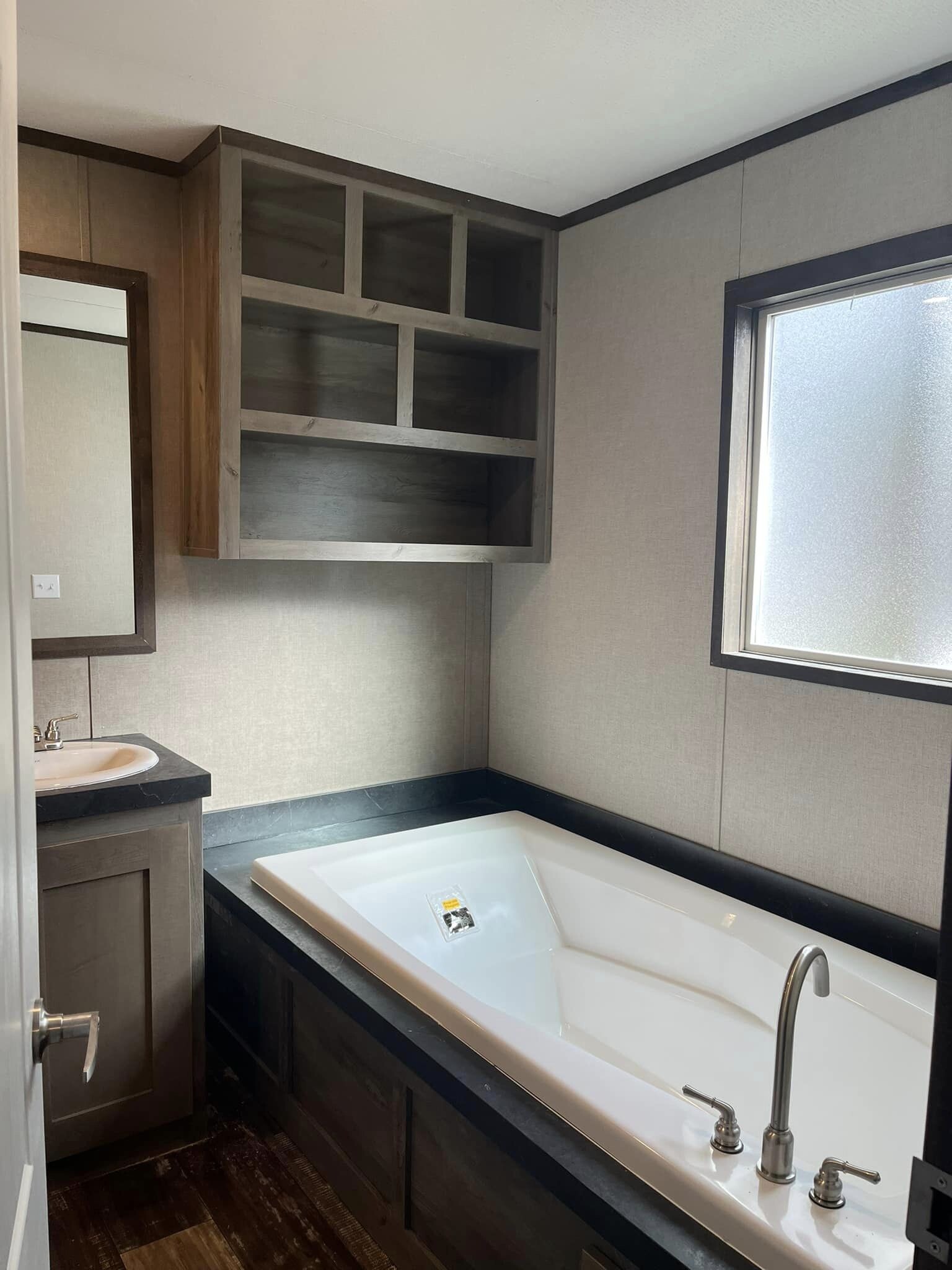 Building Photo - 117 Peggy St