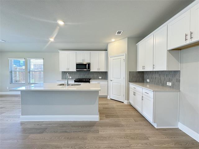 Building Photo - 3713 Canyon Dr
