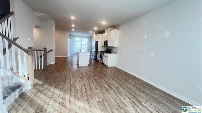 Building Photo - 4904 Brookside Ct