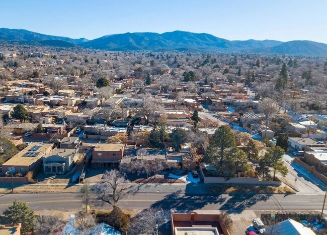 Building Photo - 737 Don Diego Ave