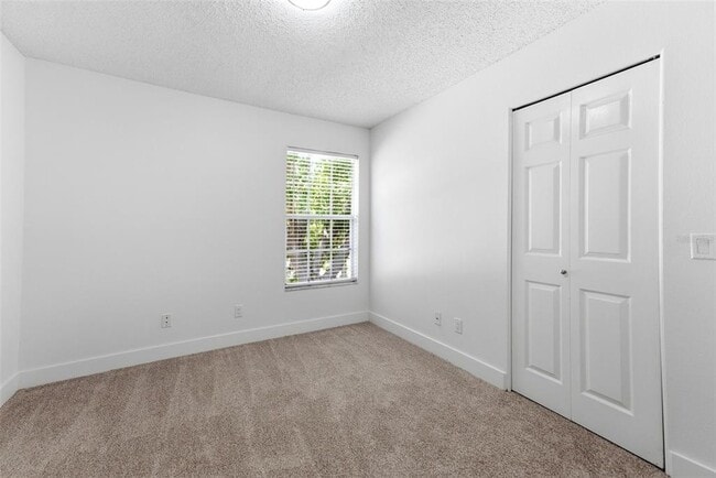 Building Photo - 6048 Sand Key Ln