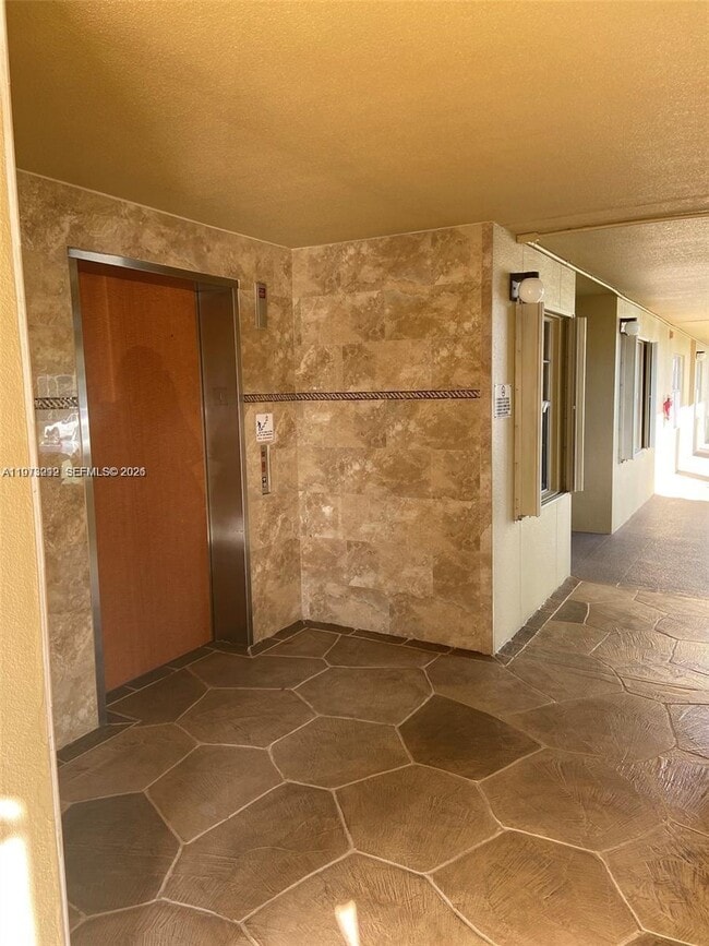 Building Photo - 12601 SW 13th St