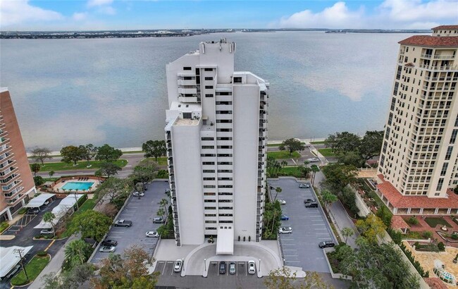 Building Photo - 4141 Bayshore Blvd