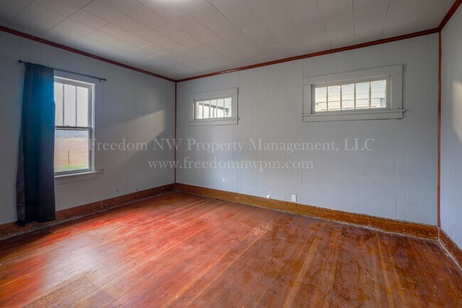 Building Photo - 6045 Skookumchuck Rd SE