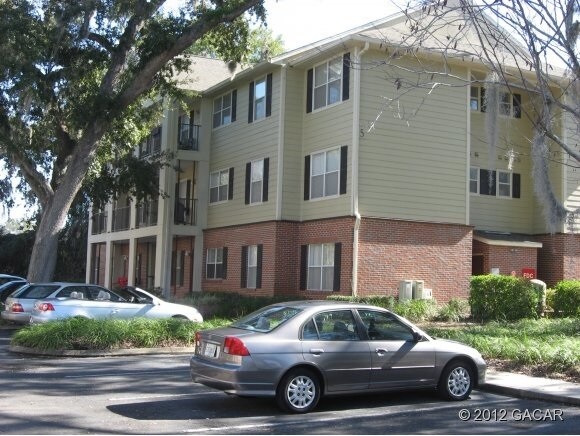 Building Photo - 2360 SW Archer Rd