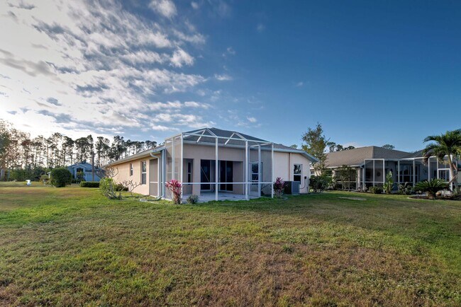 Building Photo - 2134 Boxwood St