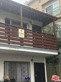 Building Photo - 227 S Bonnie Brae St