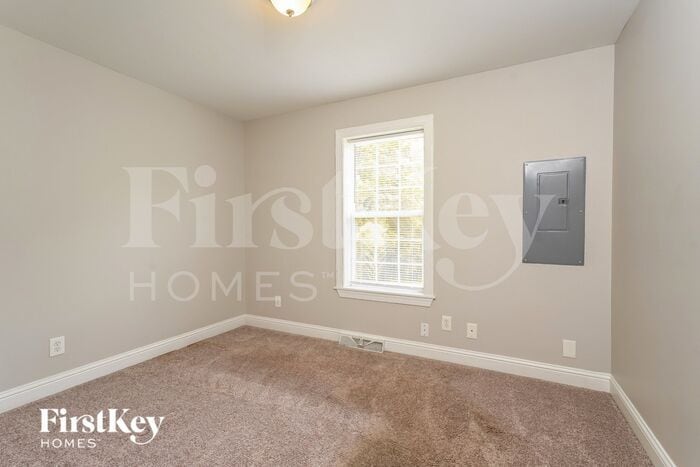 Building Photo - 4100 Salem Landing Dr