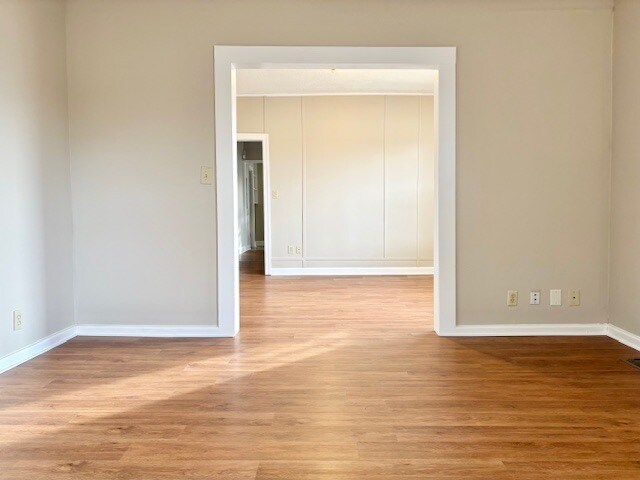 Building Photo - 1105 Weaver St