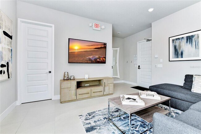 Building Photo - 7740 Sandy Ridge Dr