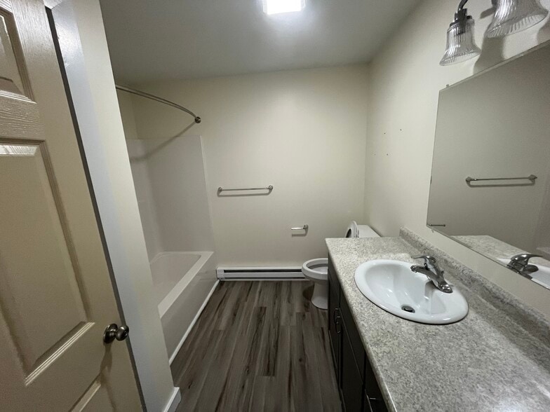 Building Photo - 42 Destinee Ln
