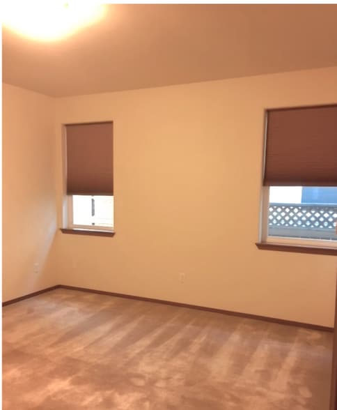 Building Photo - 5223 66th Ave SE