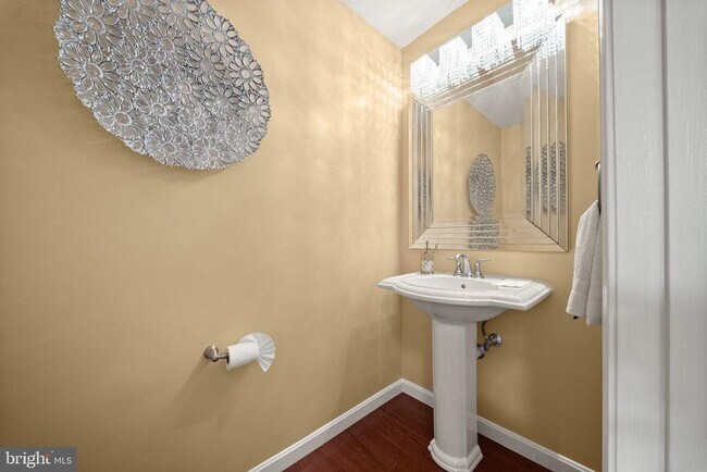 Building Photo - 5667 Lonesome Dove Ct