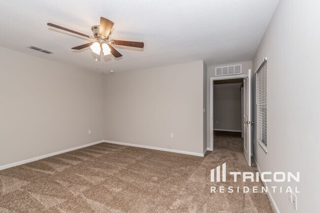 Building Photo - 1562 Liberty Tree Place Jacksonville FL