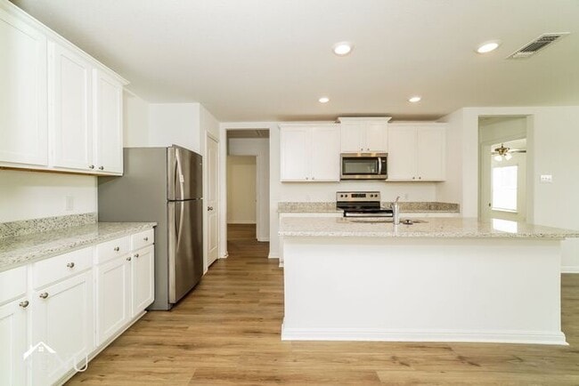 Building Photo - Coming Soon!