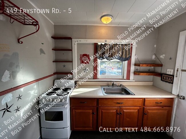 Primary Photo - 449 Frystown Rd